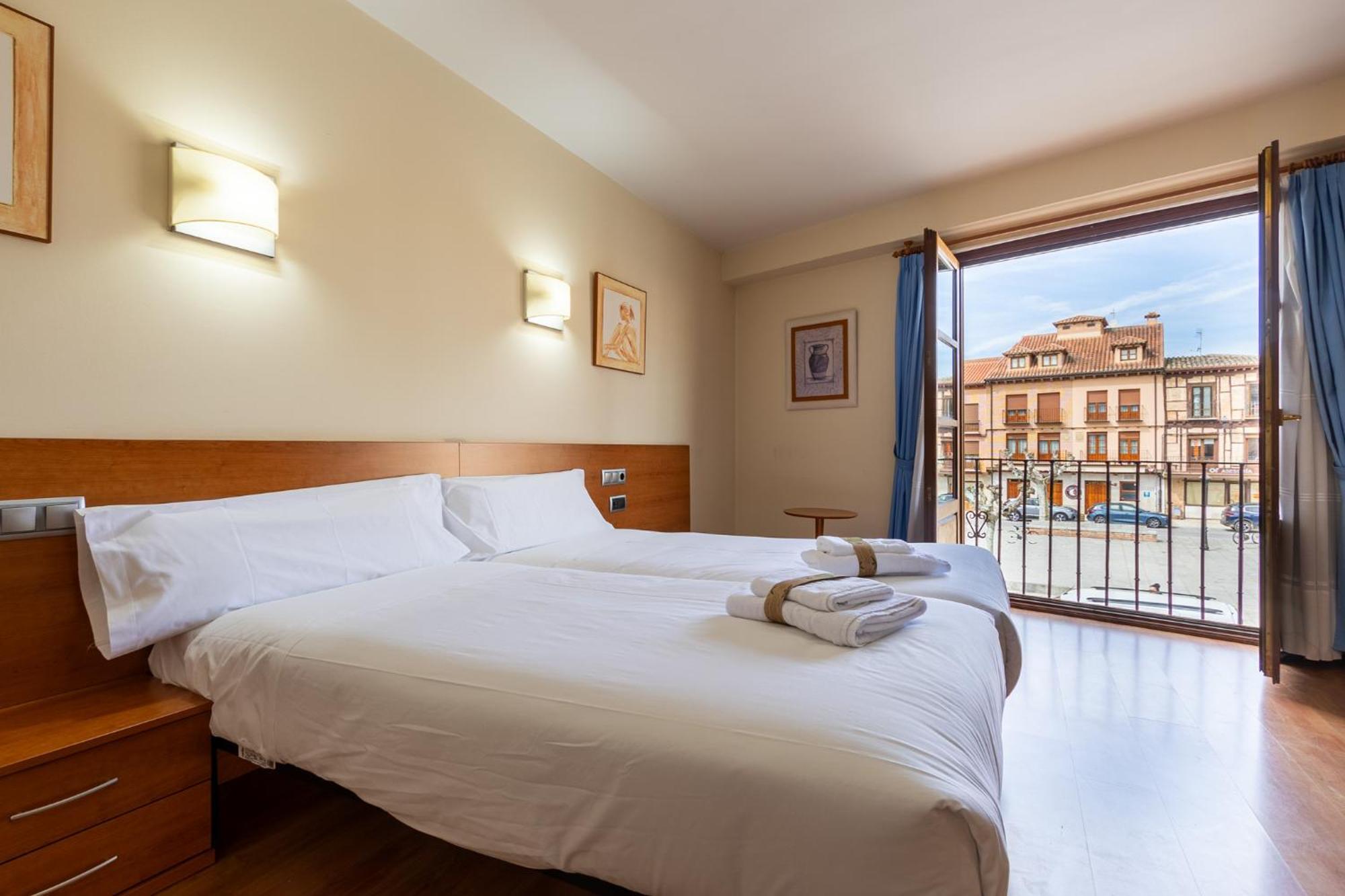 Insidehome Zaravencia Plaza Mayor Toro Ngoại thất bức ảnh