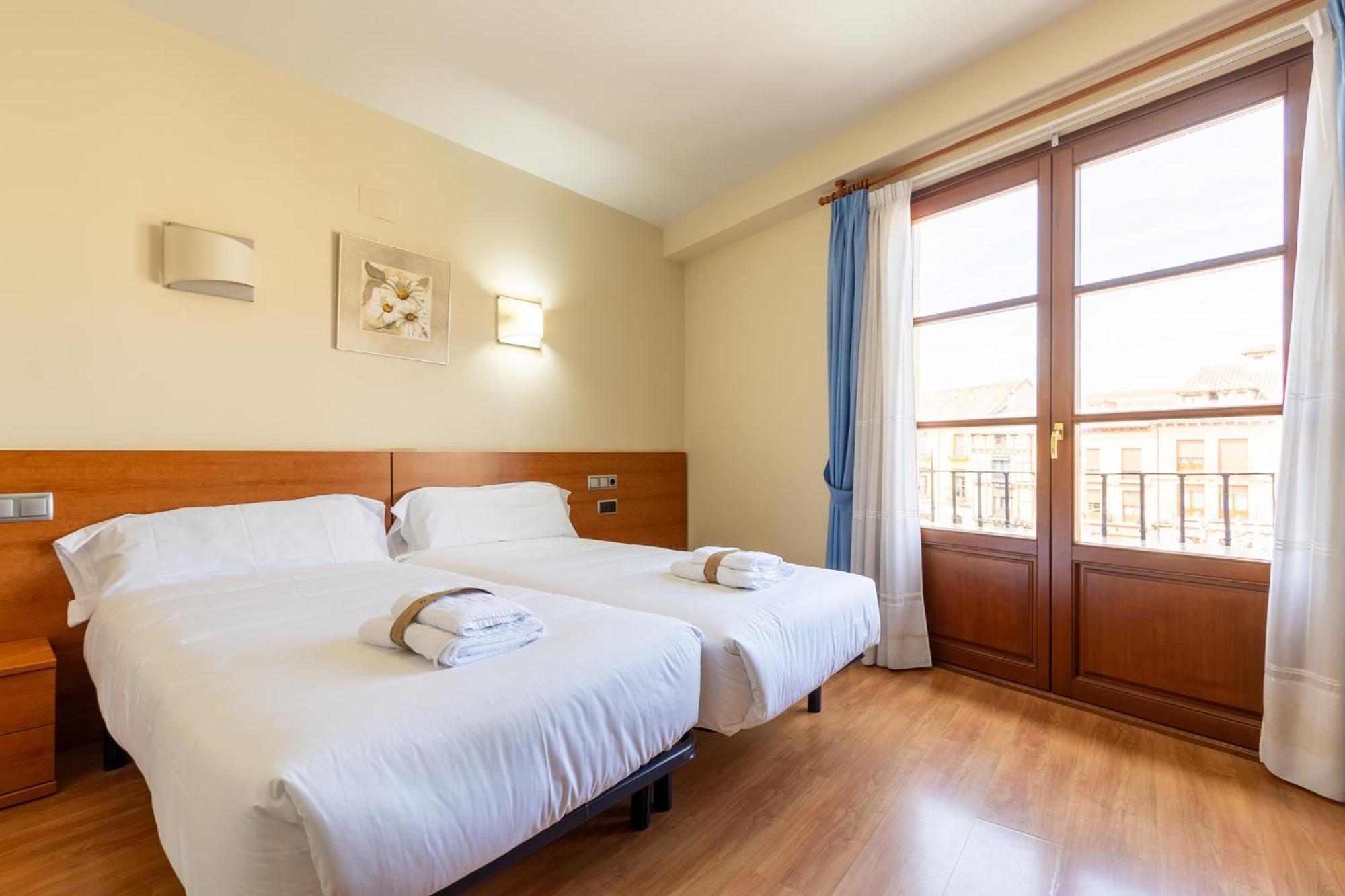 Insidehome Zaravencia Plaza Mayor Toro Ngoại thất bức ảnh